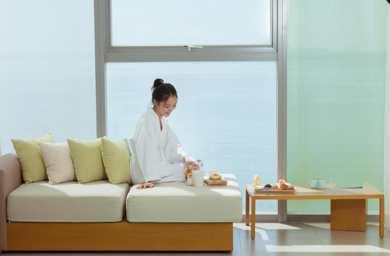 Fusion Suites Da Nang Exterior photo